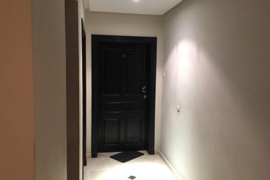 Appartement Tout Confort Avec Possibilite Transport Aeroport Marrakesh Exterior photo